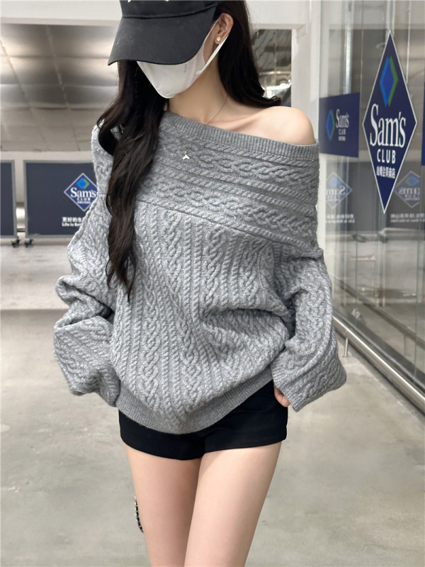 Pulover tricotat cu un umăr pentru femei - mâneci lungi, fibre acrilice, model solid, croială dreaptă