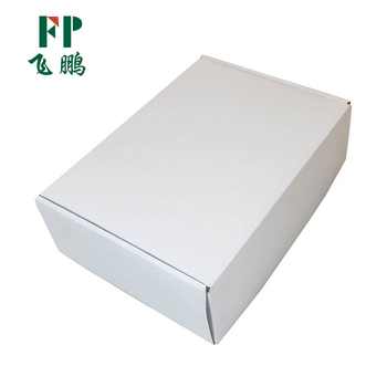 Cutie de ambalaj pătrată din carton ondulat, cu trei straturi, rigidă; grosime 2,6–6 mm; greutate carton: 100–250 g/m²; Material: carton ondulat; Rezistentă la presiune și la cădere.