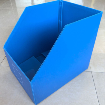 Cutie de depozitare din PP cu placă groasă, deschidere în unghi și fund cu închidere prin click, opțiune anti-statică disponibilă, personalizabilă