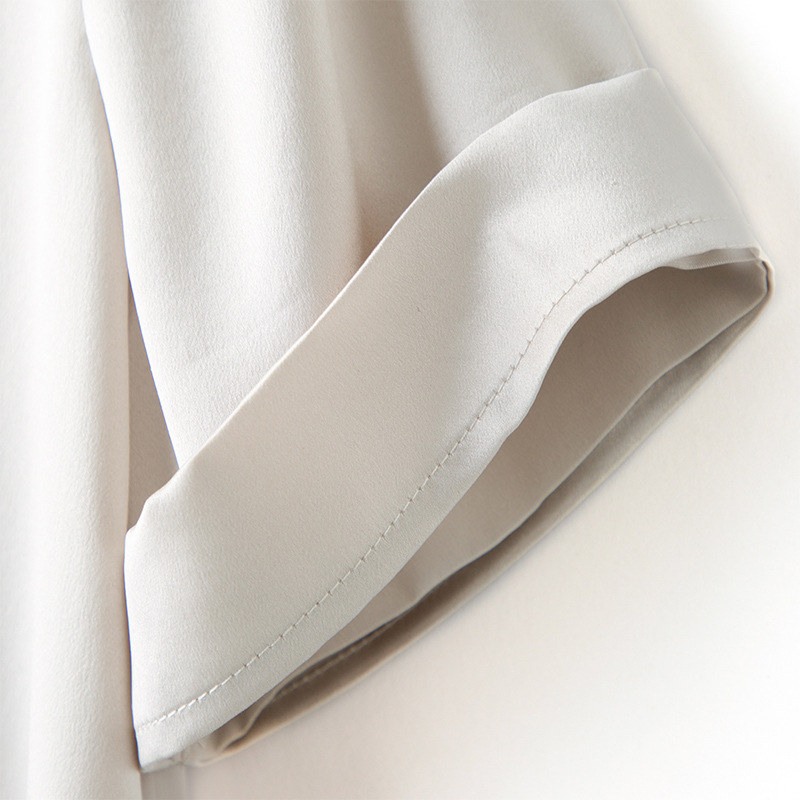 Tricou din mătase Mulberry pentru femei, croială lejeră, mâneci scurte, guler rotund, uni, lungime normală (50–65 cm)