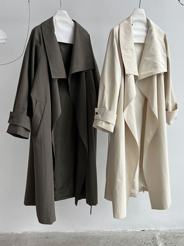 Palton-jachetă de damă, lungime medie, guler cu rever, croială lejeră, cordon talie