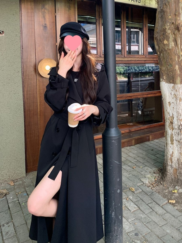 Palton damă windbreaker, ultra‑scurt, fără mâneci, guler stil sacou, croială în formă de A, talie cu șnur, material amestec bumbac‑poliester