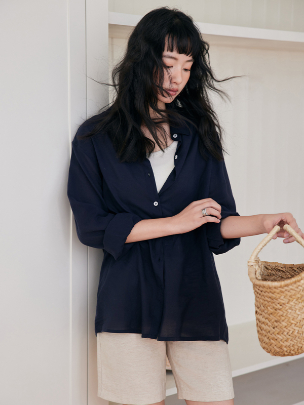 Ženska košulja od Tencel-Linen, opušteni kroj, duge rukave, 80–90% Tencel Lyocell, ispod 30% pamuka, srednja duljina, prednje kopčanje u jednom redu kopči