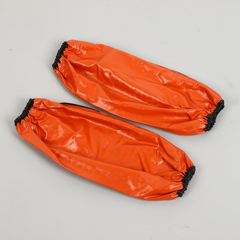 PVC áttetsző ujjvédők, vastagított kivitelben, vízálló és olajálló, konyhai és éttermi használatra.