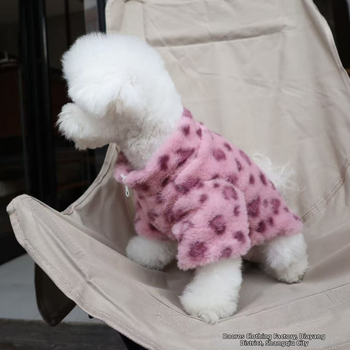 Palton din bumbac pentru animale de companie — cald pentru toamnă-iarnă, stil japonez-coreean, Paiigry, material anti-păr de iepure