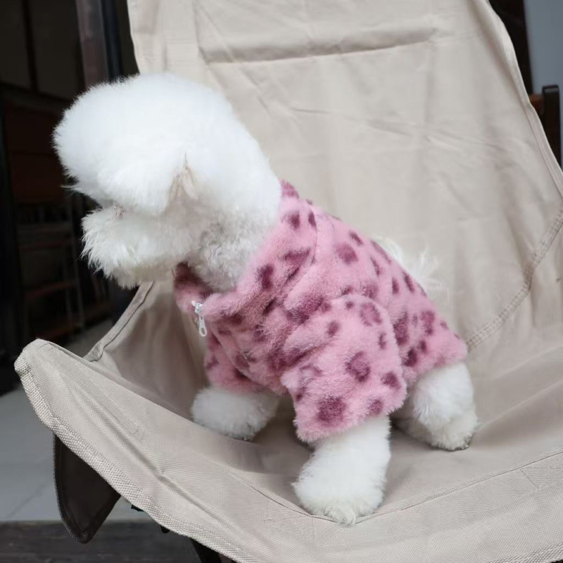 Palton din bumbac pentru animale de companie — cald pentru toamnă-iarnă, stil japonez-coreean, Paiigry, material anti-păr de iepure