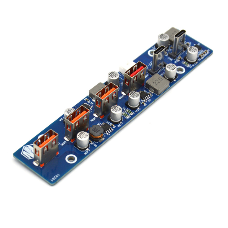 Vanjsko prenosno napajanje s 6U pločom za brzo punjenje (Yn-6U), PCBA inverterom, višenamjenska pločica za punjenje, kapacitet 5000 mAh