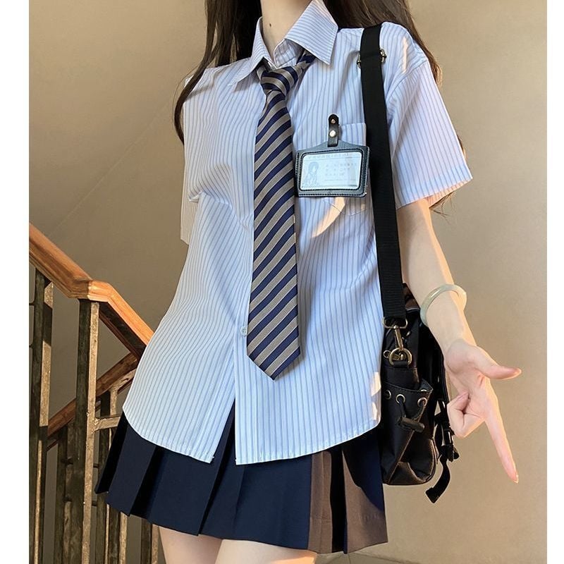 Cămașă din poliester, guler polo, mâneci 3/4, stil colegiu, vară 2024