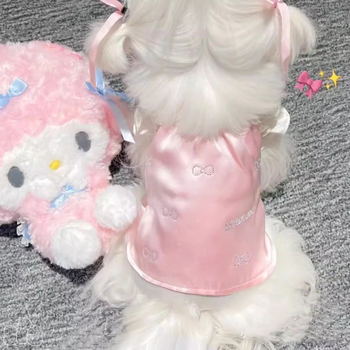 Odjeća za kućne ljubimce – lagani luksuz, prozračna, lagana, s dijamantnim ukrasima; Materijal: platno; Podrijetlo: Jiangsu; Marka: Jiamei Chong; Kategorija: Odjeća za kućne ljubimce; Stil: Slobodno vrijeme