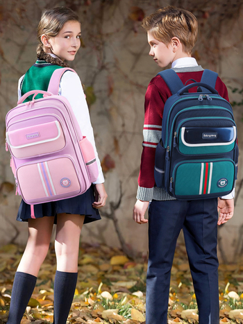 Iskolai hátizsák – könnyű, Oxford anyagból, légáteresztő és vízálló, gerincvédő, léghüvelyes vállpántok, anime mintázat, uniszex, 3–4. osztályos tanulóknak