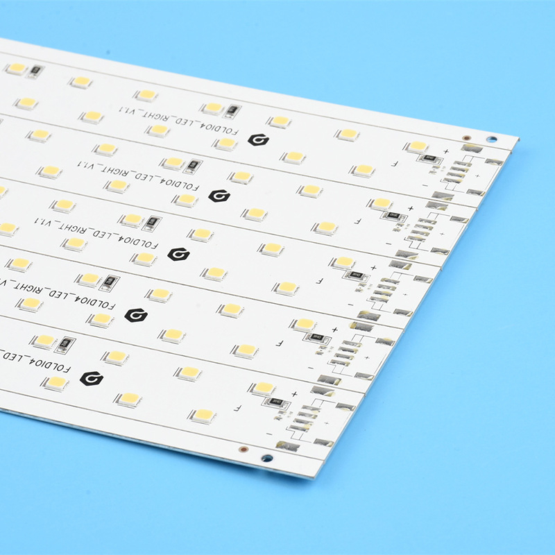 Stație de docking Beizhan Electronics, modelul 005, capacitate 100000, pentru produse electronice în casă inteligentă