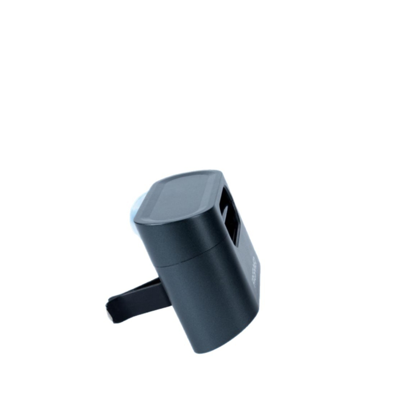 Автомобилен пречиствач на въздуха (модел C1, USB‑C захранване, DC 5V, мощност 2.5W, подходящ за леки автомобили с до 6 седалки)