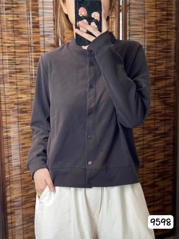 Cămașă de damă în stil literar retro, din amestec de bumbac, guler stand, mâneci lungi, croială lejeră, închidere frontală cu nasturi