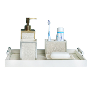 Jian Han petdijelni set za kupaonicu: Smola; uključuje bočicu za losion, kutiju za sapun, držač za četkicu, čašu za ispiranje usta i pladanj; ispis logotipa, mogućnost prilagodbe