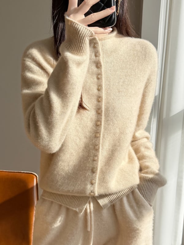 Cardigan cu tiv rulant, guler semi-înalt, mâneci lungi, lungime standard, 95% lână