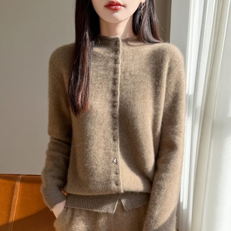 Cardigan cu tiv rulant, guler semi-înalt, mâneci lungi, lungime standard, 95% lână