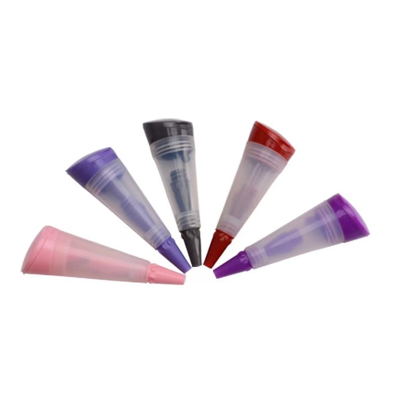 Pistol de decorare pentru prăjituri din silicon — duze și pungă de decorare, stil modern minimalist, lansat în 2025, pentru decorarea cremei