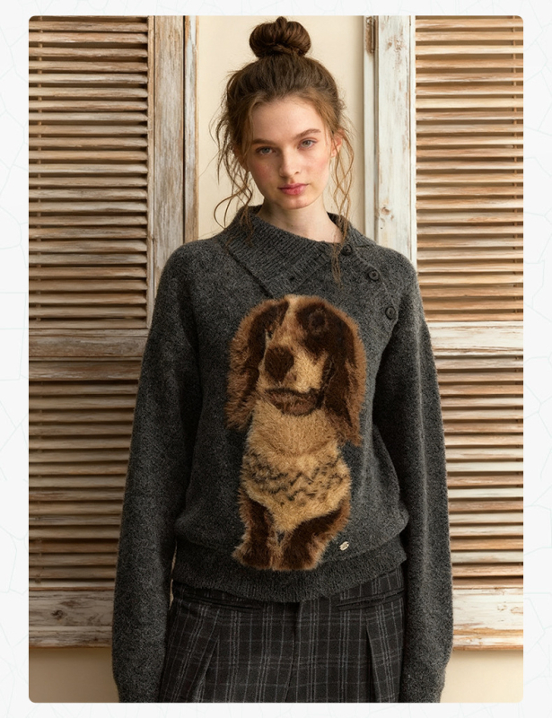 Pulover tricotat jacquard cu model cățeluș, croială lejeră cu glugă, lungime medie, tricot foarte gros