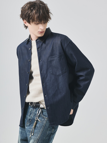 cămașă de bărbați cu mâneci lungi, croială lejeră, cusături în blocuri de model, guler PU, amestec poliester-bumbac