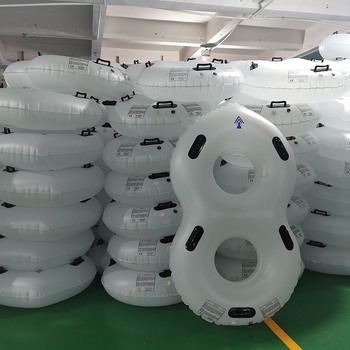 8-as alakú PVC felfújható vízisígyűrű világítással, matt átlátszatlan felülettel, két személyes – Kód Yt-0271