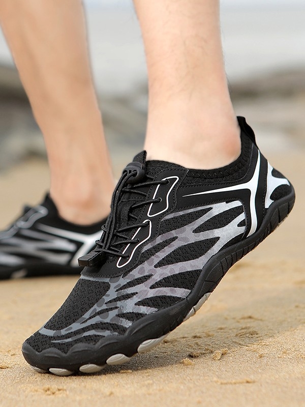 Υδάτινα Παπούτσια για Βαδίσματα σε Νερό με Ελαστική Ζώνη, Lycra Άνω Μέρος, Χαμηλό Ύψος και Αντιολισθητική Σόλα Καουτσούκ