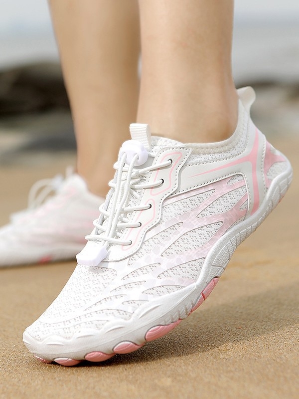 Υδάτινα Παπούτσια για Βαδίσματα σε Νερό με Ελαστική Ζώνη, Lycra Άνω Μέρος, Χαμηλό Ύψος και Αντιολισθητική Σόλα Καουτσούκ