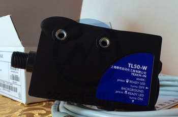 GTE6-P1212 Fotóelektrikus közelítő érzékelő — érzékelési tartomány 1 mm–30 m, 24 V, kimenet NPN/PNP