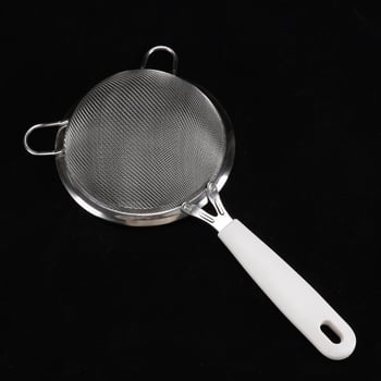 Liszt-szita műanyag fogantyúval, széles él, dupla fül, rozsdamentes acélból