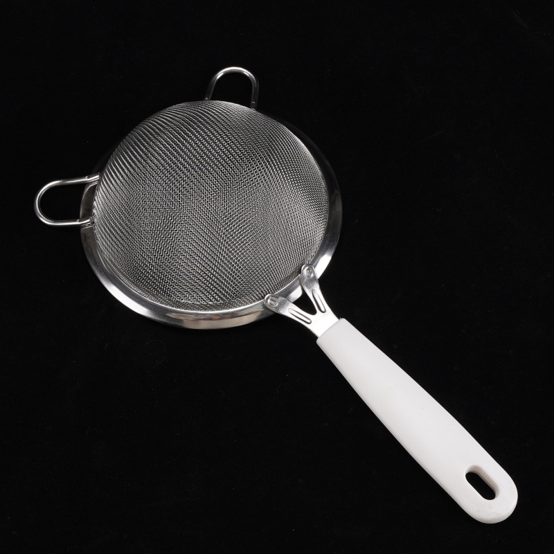 Liszt-szita műanyag fogantyúval, széles él, dupla fül, rozsdamentes acélból
