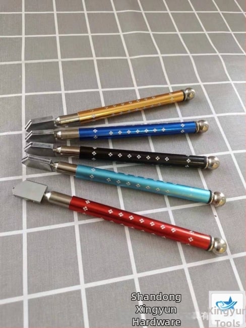 Nebula - tăietor cu role pentru sticlă; 500 buc. pe unitate, 10 buc. pe cutie