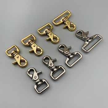 Αξεσουάρ τσαντών από ψευδάργυρο: γάντζος και κούμπωμα lobster για ιμάντα ώμου; αστικός μινιμαλιστικός σχεδιασμός; μοντέλο XBB026; ανθεκτικό στη φθορά; μάρκα Broken copper.