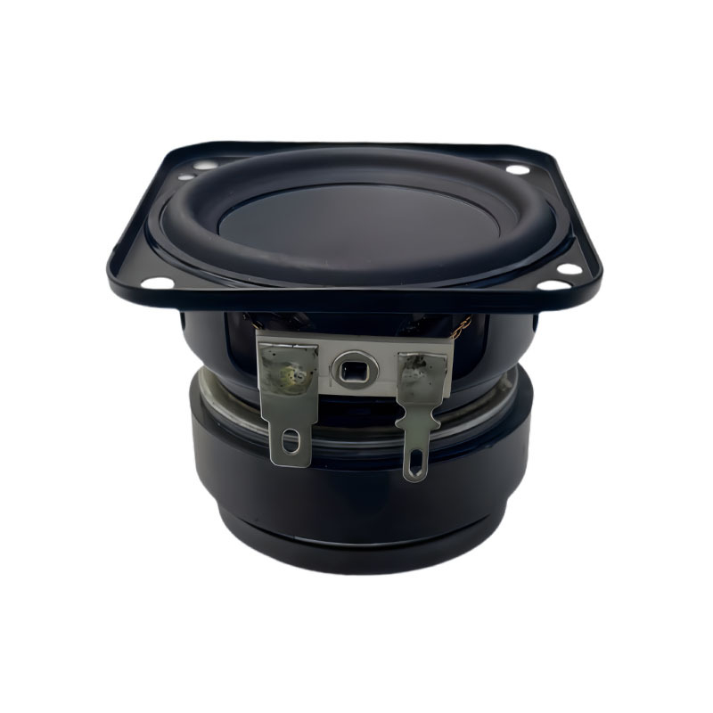 Mid-woofer s dlhým chodom a veľkou dynamikou • 4 Ω • 10 W | musicleader, kužeľ z kombinovaného papiera, membrána z nepapierového materiálu, jednopólový magnetický obvod, pre hudobné nástroje