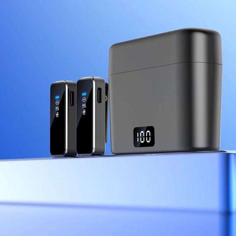 Lavalier mikrofón pre živé vysielanie, s vstavanou batériou, omnidirekčný príjem, 20 Hz–20 kHz, SNR ≥70 dB