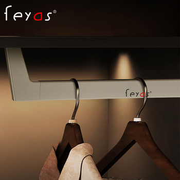 Horn ruhaszárító rúd a szekrényhez - alumínium ötvözet, Feyas márka, Horn modell, szekrényhez, oxidációs és homokfúvott felületkezelés