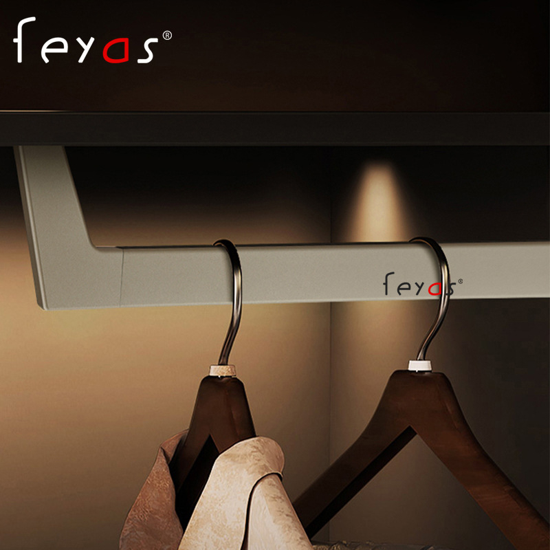 Horn ruhaszárító rúd a szekrényhez - alumínium ötvözet, Feyas márka, Horn modell, szekrényhez, oxidációs és homokfúvott felületkezelés