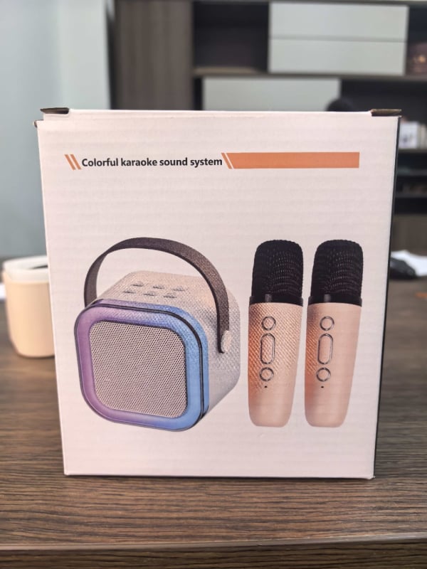 K12 Bluetooth karaoke zvučnik i mikrofon, prijenosni sve-u-jednom, ABS kućište, IPX7, frekvencijski odziv 100 Hz–20 kHz, SNR ≥70 dB, Bluetooth veza
