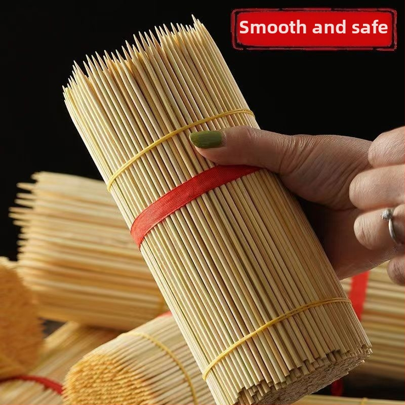 Bambusové špízy na ulicu – jednorazové, hrubšie špízy na grilovanie, vhodné pre omáčkové koláčiky a smradľavé tofu, možnosť prispôsobenia, moderný jednoduchý dizajn, prvotriedna kvalita