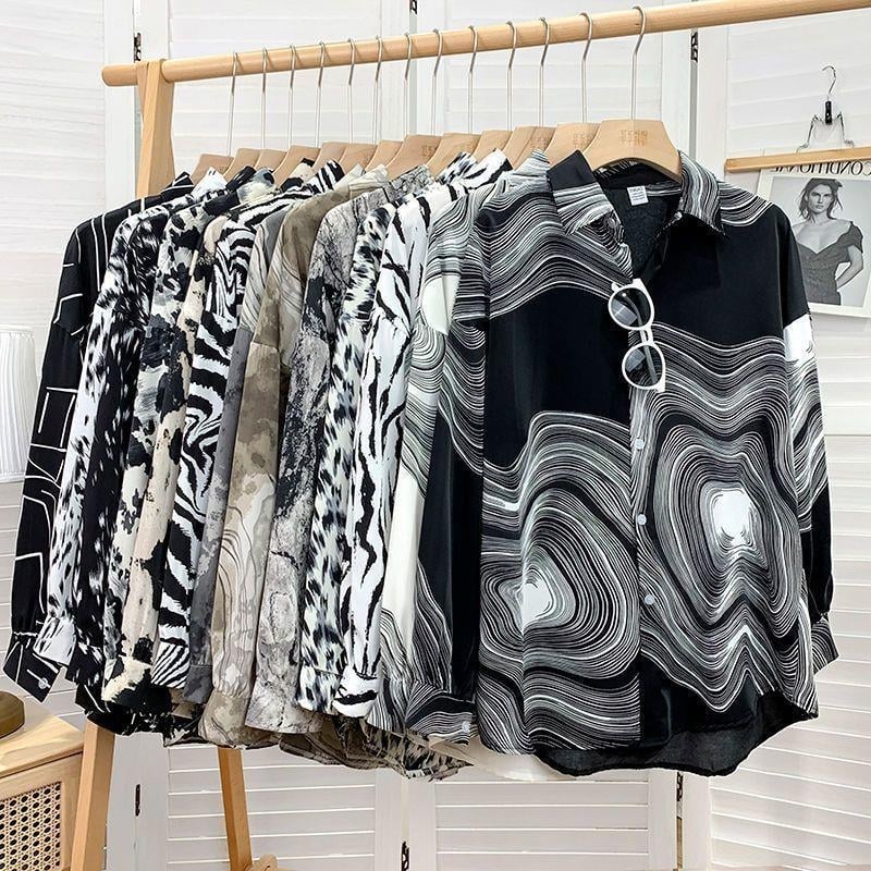 Cămașă cu imprimeu leopard în stil cerneală, poliester 90–95%, guler POLO, croială lejeră, nasturi pe un singur rând, Primăvara 2024