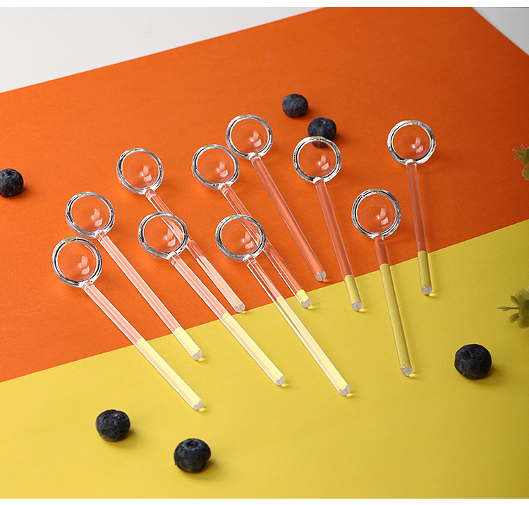 Staklena žlica North city story, moderni minimalistički stil, vrhunska kvaliteta.