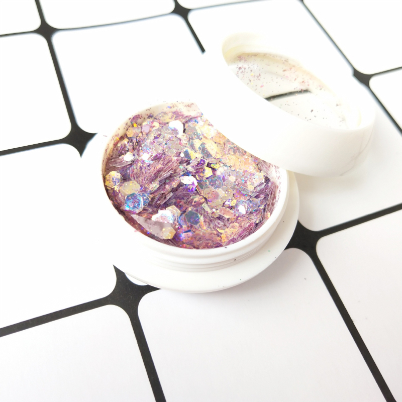 Пайети за маникюр с променящ се цвят и гланцов финиш; Материал: пайети; Произход: Гуанчжоу; Бранд: Qian Zi's Pampered Wife