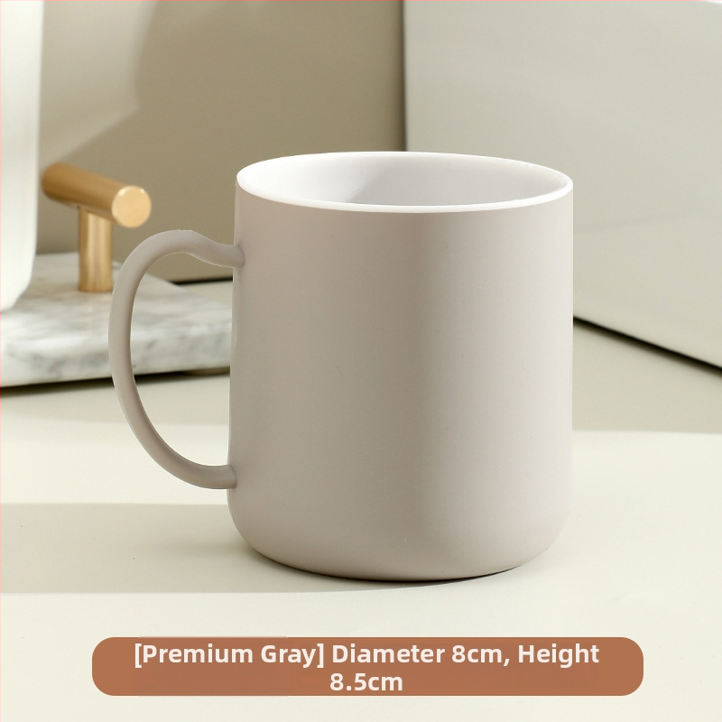 Plastový pohár na vyplachovanie úst, cylindrického tvaru, dvojvrstvová konštrukcia, odolný voči vysokým teplotám, hmotnosť 121 g