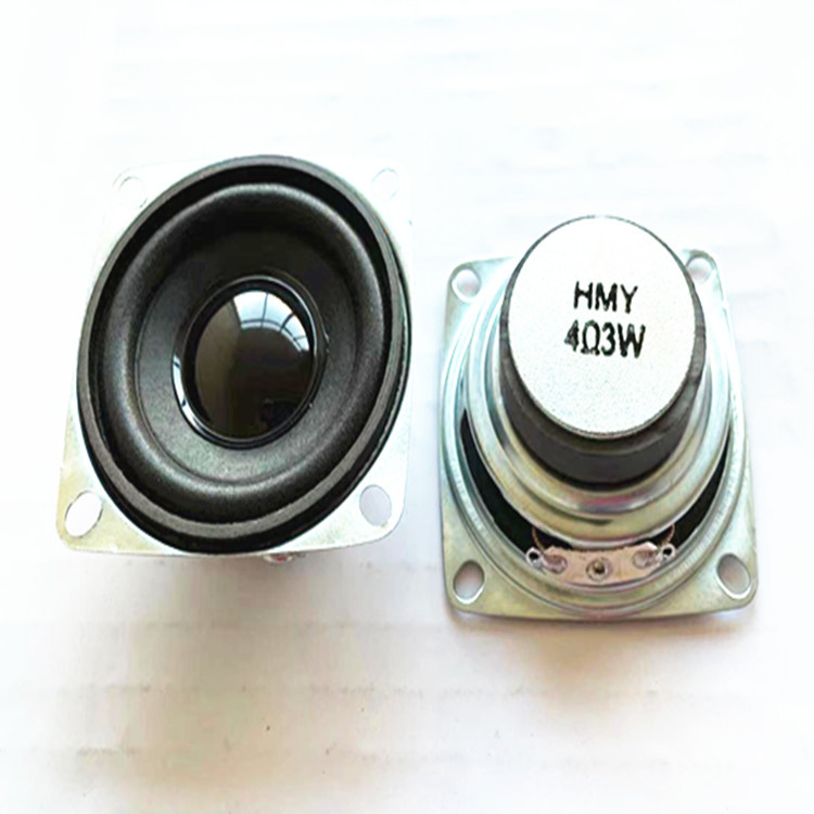 Difuzor full-range cu magnet exterior, diafragmă din hârtie, margine balonată, 4Ω, 3W