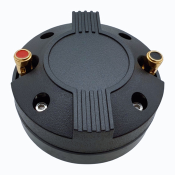 Driver de tweeter cu diafragmă din titan, circuit magnetic extern și încărcare horn