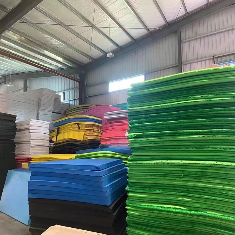 Rola EVA pjenasti list za ambalažne podloge, gustoća 38, mogućnost prilagodbe