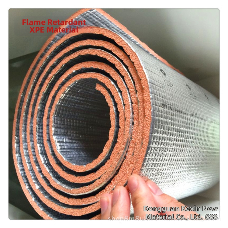 IXPE пяна за изолация, навиван материал с композитен алуминиев филм, B1 огнеупорен, топло и шумоизолация, PE полиетиленов материал