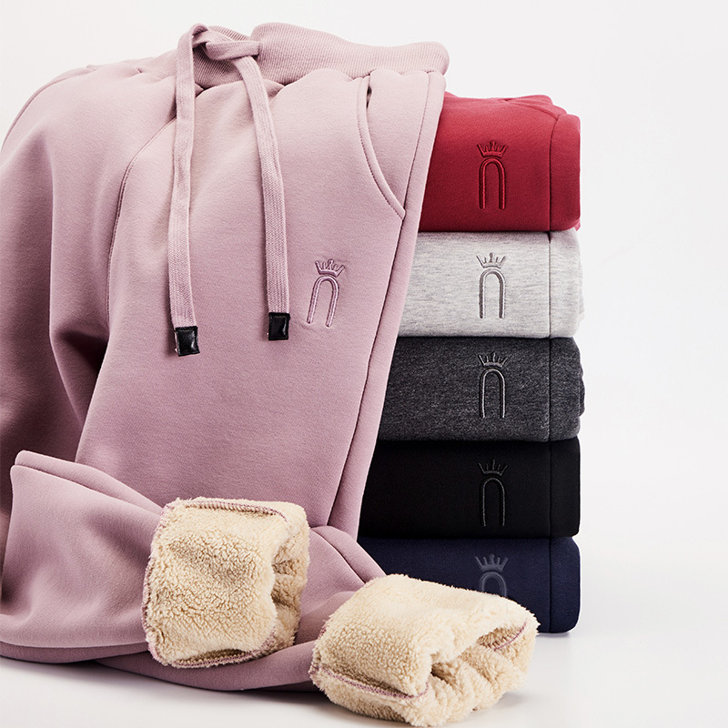 Női casual pamut nadrág fleece bevonattal – laza szabás, középmagas derék, téli meleg, 70-80% pamut tartalom