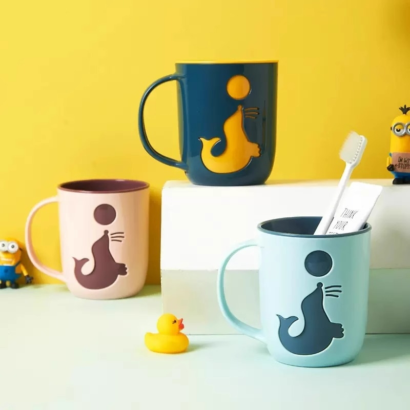 Delfin šalice za vodu za ispiranje usta i četkicu - plastična, jednostavan dizajn, bez logotipa, bez personalizacije, za dom/Internat/putovanja