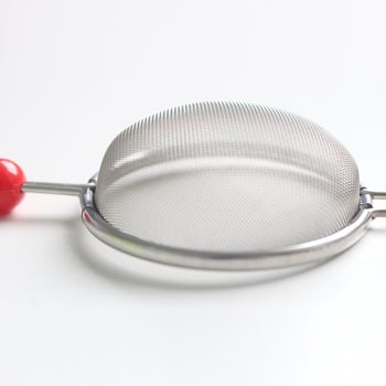 Three functions márkájú porcukor-szita, modellek V309/V310/V311, rozsdamentes acél, kézi használathoz, sütéshez