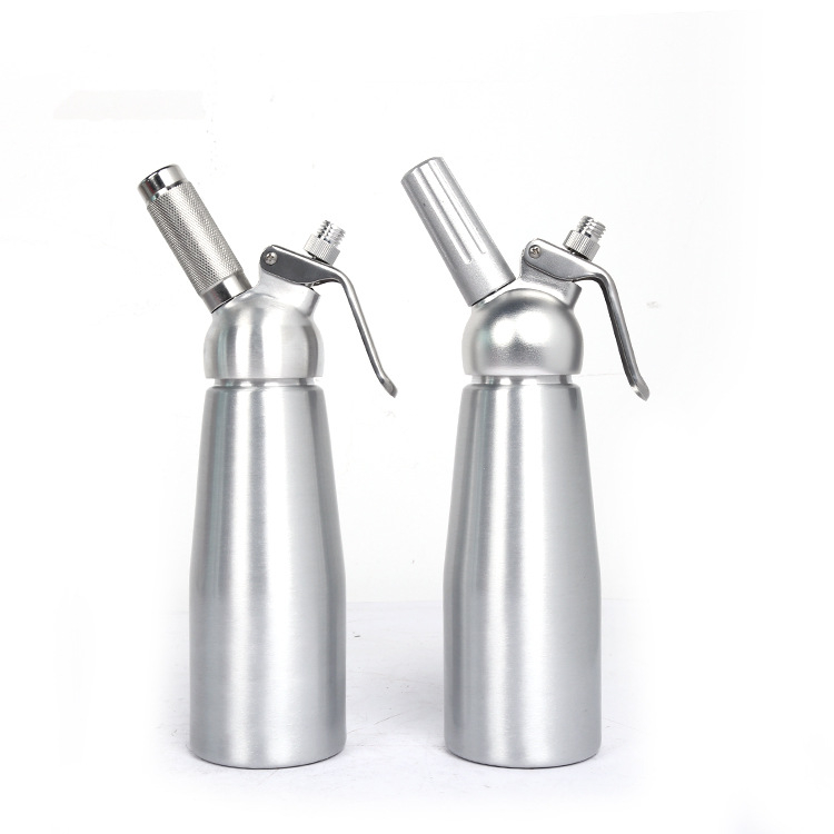 Dekoráló pisztoly alumínium testtel krémhabosításhoz, CMC Márka, kávé díszítő eszköz