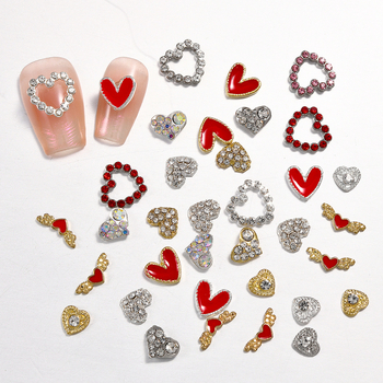 Комплект за маникюр – сърцевиден мотив, метал и сплав, кутия с 6 секции, стил лек лукс